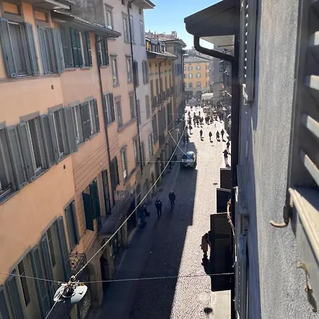 Sandro's 2 * Bergamo